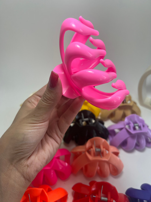 کلیپس گوجه ای مو بزرگ فوق العاده